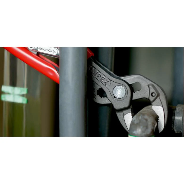 KNIPEX SmartGrip® Water Pump Pliers with automatic adjustment - 85 01 250 - Image 2