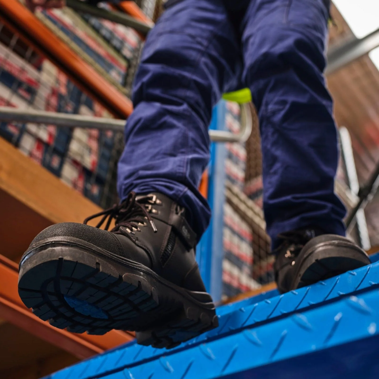 Steel Blue Southern Cross Zip Safety Boots Scuff Cap - Image 33