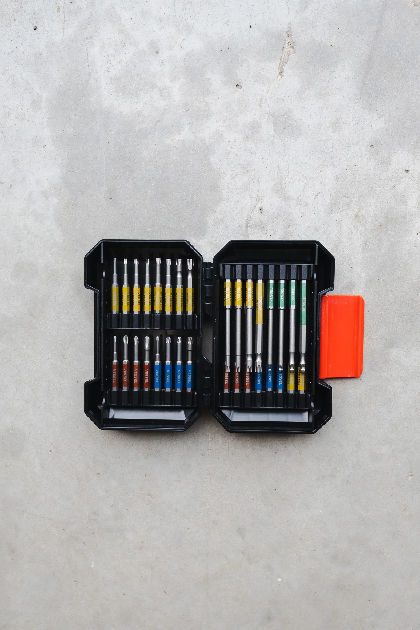 Vessel 32 Piece GOSAI (2) Bit Set in Hard Case