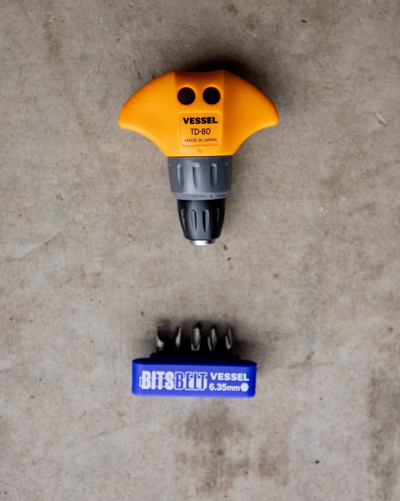 Vessel T-Bar Ratchet Screwdriver No.TD-80(w/ 5 bits) - Image 2